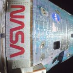 Privind spre Lună: NASA, SpaceX și Blue Origin în Era Explorării Spațiale